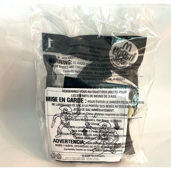 PIRATE CAPTAIN SKELETON Pirates of the Caribbean Movie Toy McDonald’s #1 NEW - Picture 3 of 3